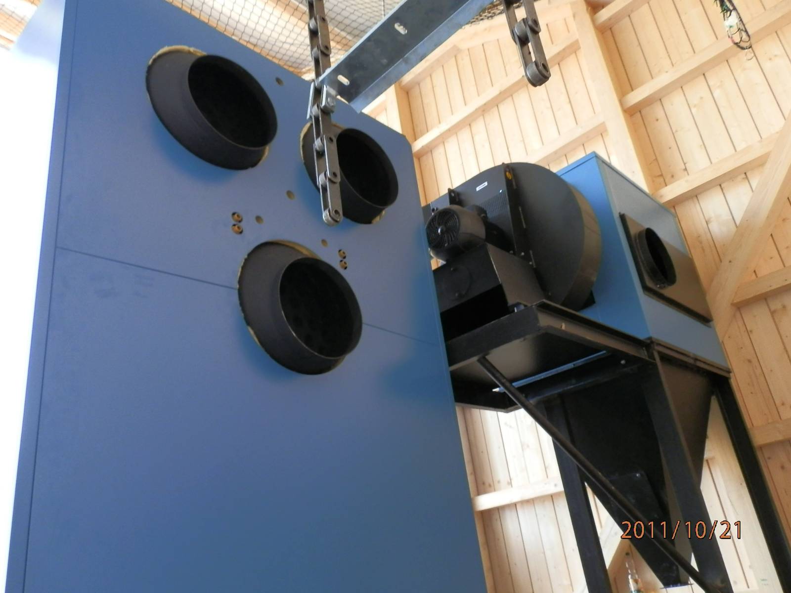 Montagearbeiten an der Hackschnitzelanlage